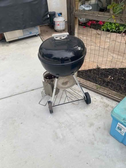 Photo of free Small Weber charcoal grill (pleasanton downtown) #1