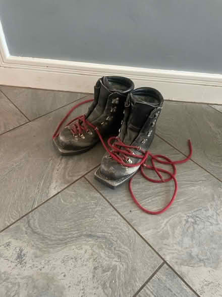 Photo of free Telemark cross country ski boots (Ellesmere Port) #2