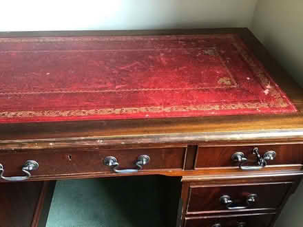 Photo of free Desk - reproduction (New Greens AL3) #1