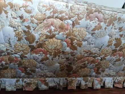Photo of free 🌼 vintage couch (Westworth Village) #3