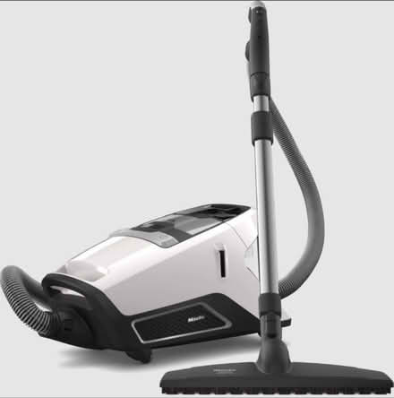Photo of Vacuum cleaner (RG1) #1