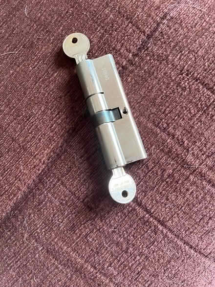 Photo of free Lock with two keys (Headington Quarry OX3) #1