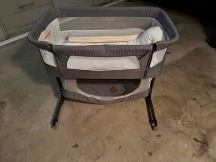 Photo of free Baby crib (Lake Hopatcong) #1