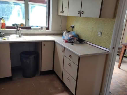Photo of free Vintage kitchen units (East Hanney OX12) #3