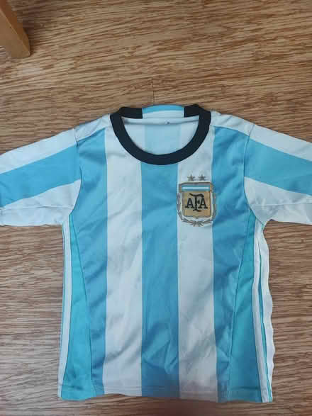 Photo of free Children football shirt (Headington) #2