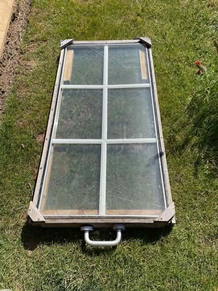 Photo of free Good frame glass (double glazed) 514x1120mm (Nunnery Wood WR5) #3