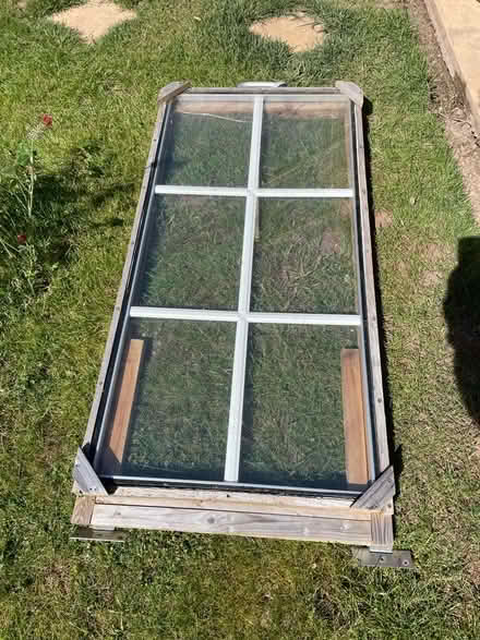 Photo of free Good frame glass (double glazed) 514x1120mm (Nunnery Wood WR5) #4
