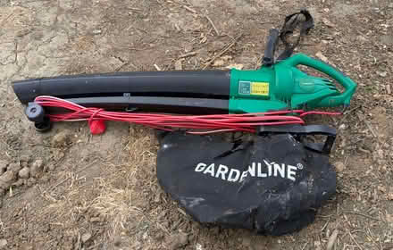 Photo of free Working leaf blower (The Highlands TN39) #2