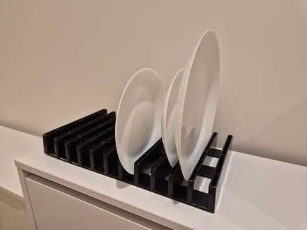 Photo of free holder for a cutting board/plates (AL5) #2