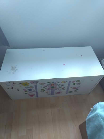 Photo of free White toy chest (IG11 Barking) #1