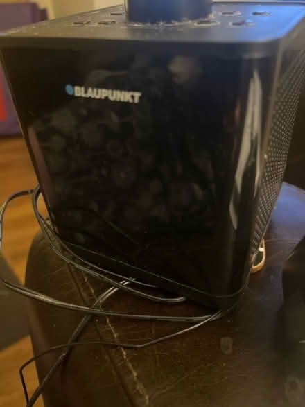 Photo of free Cube radio and alarm clock (Emscote Mill CV34) #1