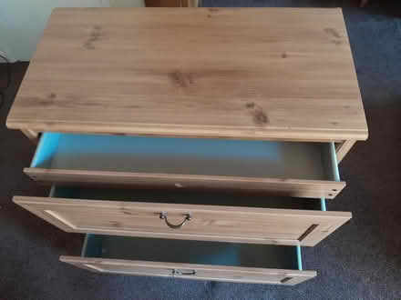 Photo of free Drawer & bedside cabinet (B34) #3