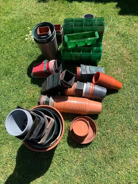 Photo of free Flower pots (Ll14) #2