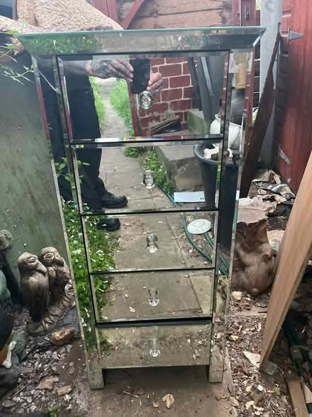Photo of free Glass fronted chest of drawers some damage (Lancing BN15) #1