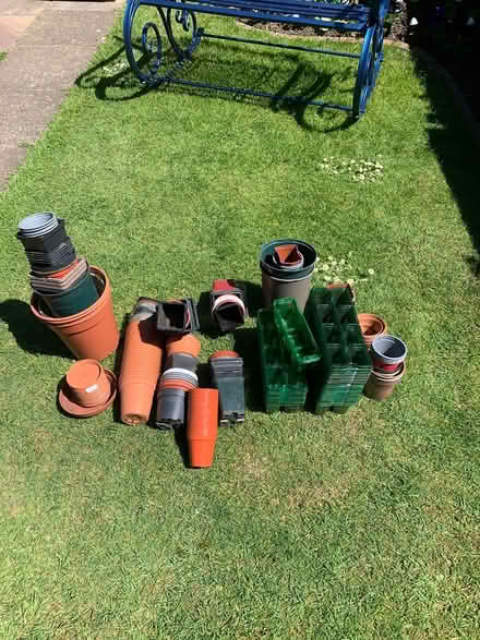 Photo of free Flower pots (Ll14) #1
