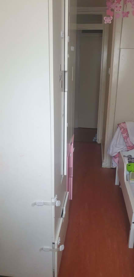 Photo of free Bed and wardrobe (Saint Luke's EC1V) #2