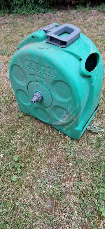 Photo of free Hozelock Garden Hose reel (Sunningdale SL5) #2