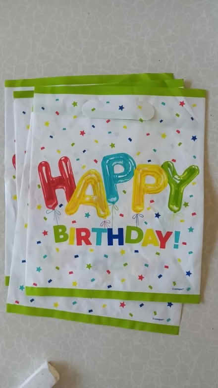 Photo of free 5 brand new kids party bags (SW11) #1