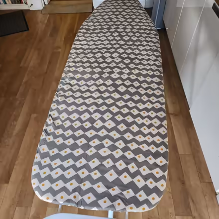Photo of free Ironing board (Old Coulsdon CR5) #3