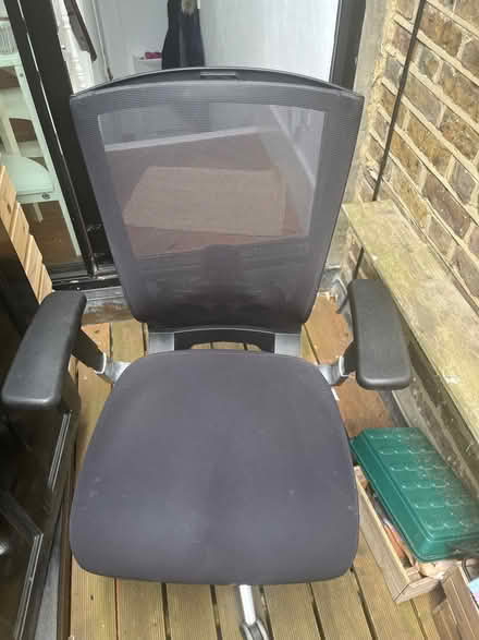 Photo of free Office chair (Tufnell Park N7) #2
