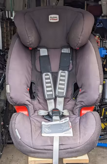 Photo of free Child car seat Britax age 9-36kg (TA1) #2