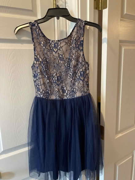 Photo of free Nice Teenage Girls Dresses (Near Eubank Costco (SE)) #2