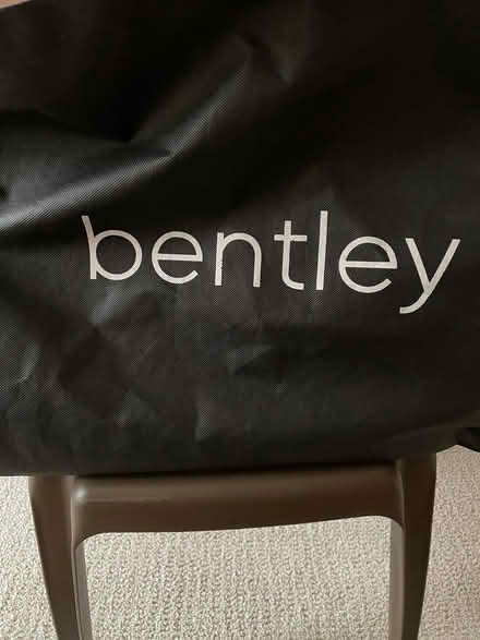 Photo of free Bentley purse/business satchel (Neyagawa river glen, oakville.) #1