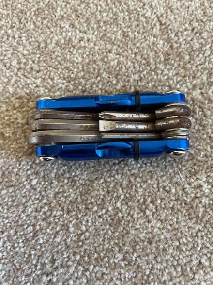 Photo of free Pocket Allen key/ screwdriver (BT9) #1