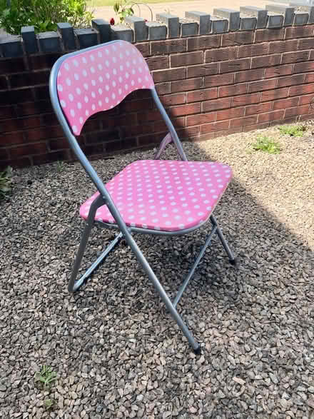Photo of free Folding Chair (Franche DY11) #1