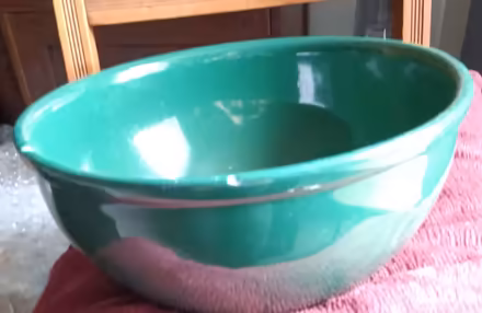 Photo of free Gaetano Pottery USA Bowl (Magnolia 98199) #1