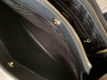 Photo of free Bentley purse/business satchel (Neyagawa river glen, oakville.) #2