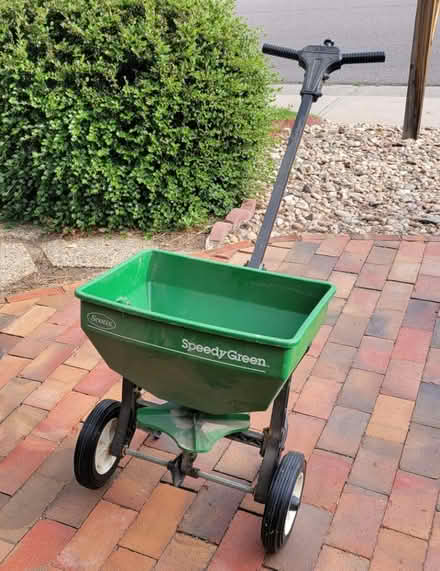 Photo of free Spreader (Near Mississippi and Dayton) #1