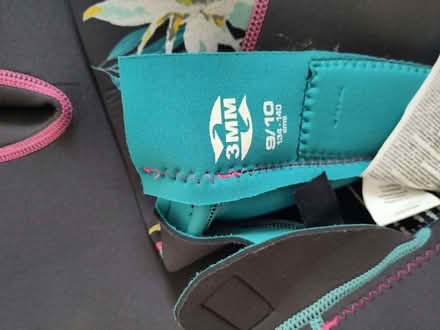 Photo of free Child's wetsuit (Banner Cross S11) #2