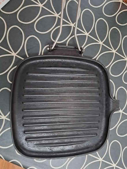 Photo of free Cast iron grill pan (Kennington OX1) #1