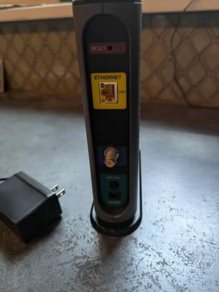 Photo of free Motorola Cable Modem (Seattle Bitter Lake) #2