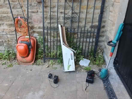 Photo of free Garden maintenance set (Bruntsfield EH10) #1