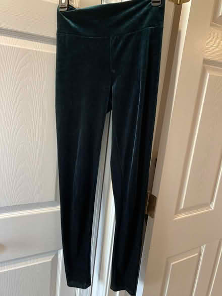 Photo of free Young Women's Pants (Near Eubank Costco (SE)) #2