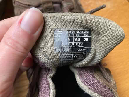 Photo of free Keen low hiking boots W Size 9 (Teele) #3