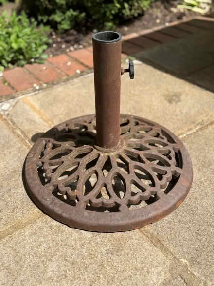 Photo of free Garden Parasol base (Peppard Common RG9) #1
