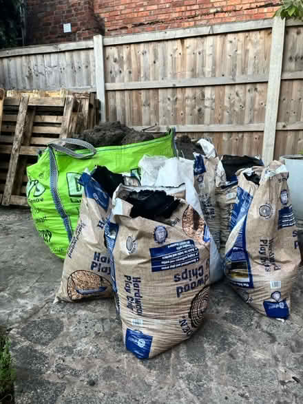 Photo of free Soil (Levenshulme M19) #1
