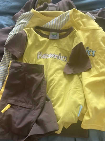 Photo of free Brownie uniform (Didcot, Ladygrove) #1