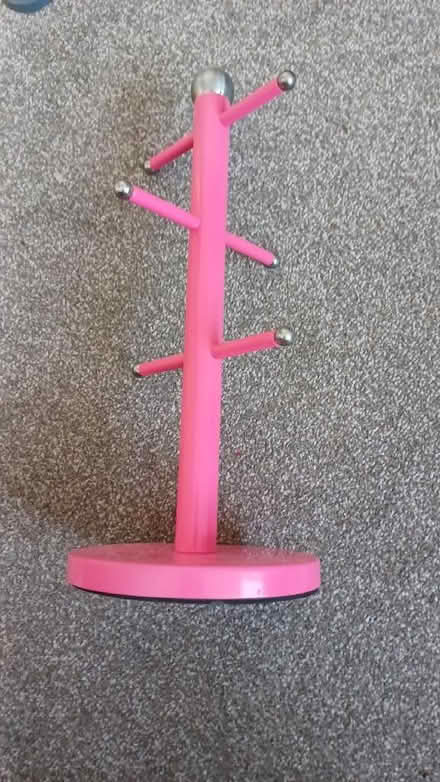 Photo of free Pink mug tree (Paulsgrove PO6) #1