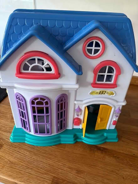 Photo of free Dolls house (Openwoodgate, Belper) #1