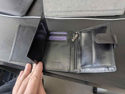 Photo of free Wallet (CB2) #3