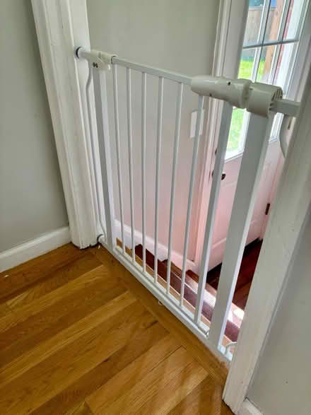 Photo of free Baby gate (Shirlington area) #1