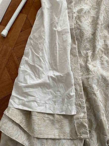 Photo of free One curtain (Br29dr) #4