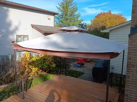 Photo of free Tent Gazebo (Chateau Neuf Orleans) #1