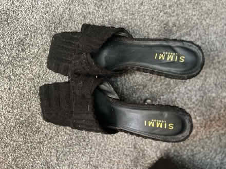 Photo of free Size 6 heels (Huntington WS12) #2