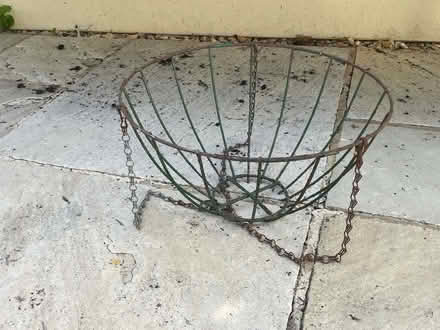 Photo of free Hanging baskets (GL11) #3
