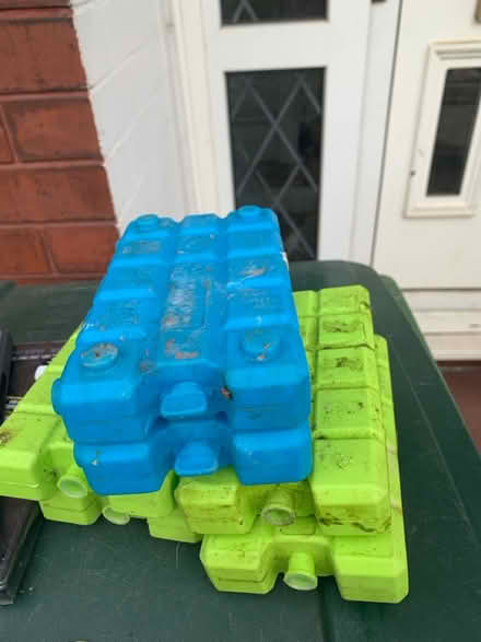 Photo of free 6 ice packs (SK3 Edgeley) #1